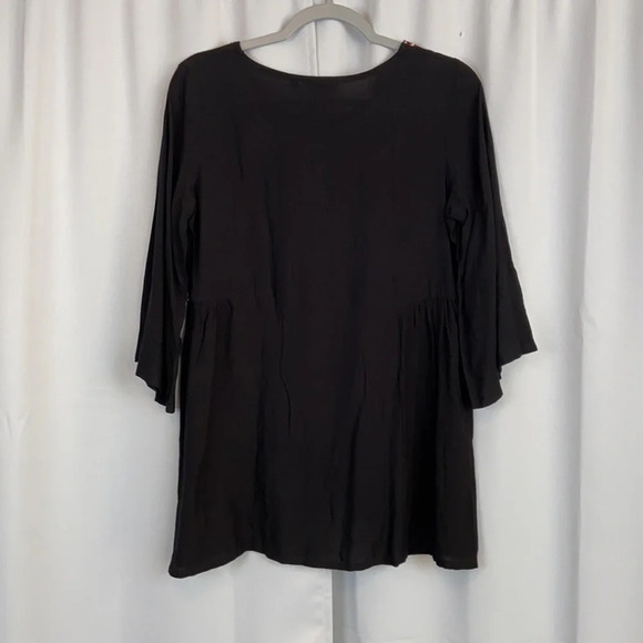 SRISHTI Women’s M Embroidered Quarter Sleeve Tunic Top - Picture 2 of 7